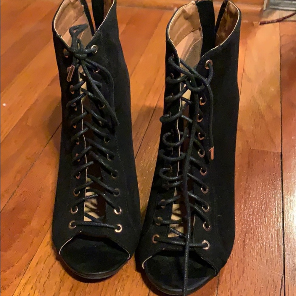Lace up booties.